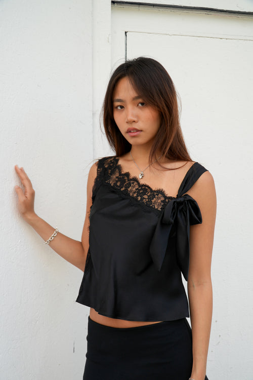 The Bow Top