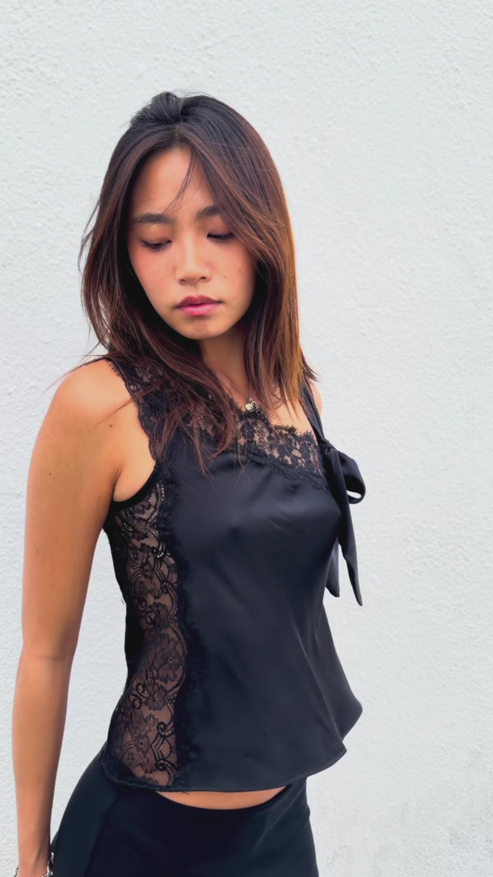 The Bow Top